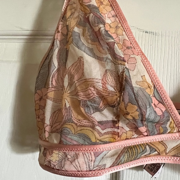 Victoria’s Secret bralette with clasp retro floral print - Picture 3 of 6